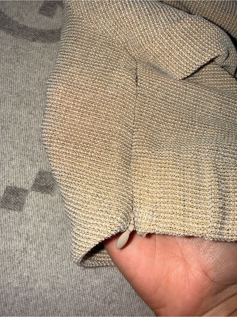 ASTR the Label long sleeve crop linen top - Picture 10 of 10